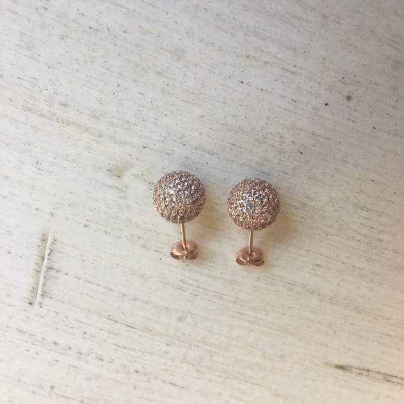🚫Sold🚫Rose Gold Plated Diamond Accent studs - Picture 3 of 3